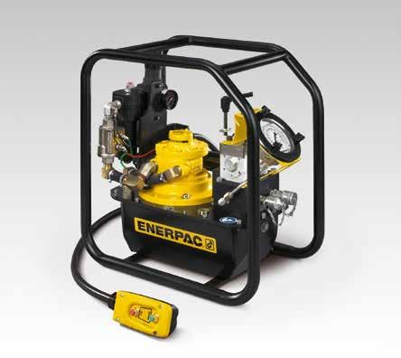 ZA4T, luftdrivna momentnyckelpumpar ZA4204TX-ER Robust Pålitlig Innovativ Momentnyckelslangar Använd Enerpacs slangar med dubbel säkerhet för att ansluta momentverktyget till pumpen.