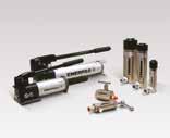 Produkter för extrema förhållanden Utlösningsventil RC P V Serien P-92ALSS P-142ALSS Cylinderkapacitet: 5 - ton Slaglängd: 54-158 mm Maximalt arbetstryck: 700 bar V-66NV Kontrollventil Handpumpar för