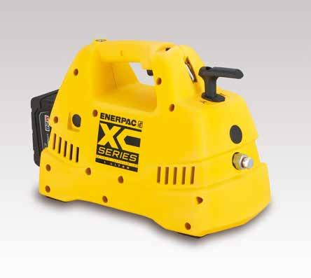 XC-Serien, Sladdlösa hydrauliska pumpar På bild: XC-1201ME Prestandan hos en pump med sladd En handpumps mobilitet G5L Manometer Använd manometer för att kontrollera systemtrycket.