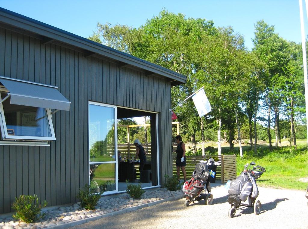 I maj månad träffade vi våra partners på klubben vid två olika tillfällen då vi förberedde oss inför den kommande golfsäsongen med en Clinic med Frank.