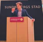 Är det så att Stockholm i DN:s artikel syftar på Socialdemokraterna eller hela den rödgrönrosa majoriteten? ville Joakim Larsson (M) veta.