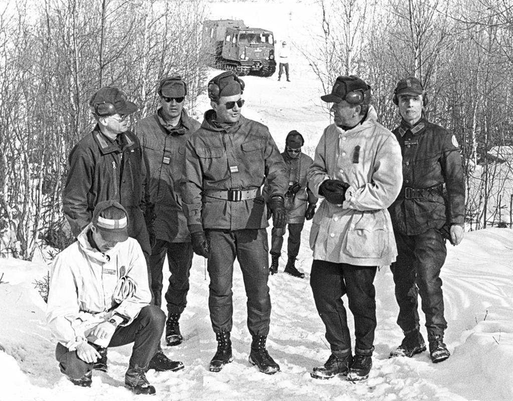 När 9 cm pansarvärnspjäs 1110 tillfördes förbandet i början på 1960-talet byggdes Rälsmålbanan söder p.114 på vilken regementets pansarvärnstroppar och plutoner kunde öva skjutning mot rörliga mål.