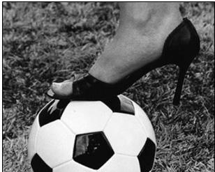 En bild från Felicias digitala levnadsberättelse som symboliserar den idrott hon är aktiv inom: fotboll.