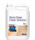 Tillsammans med Bona Deep Clean Solution avlägsnar den med lätthet tuff smuts och fett från både oljade och lackerade trägolv.
