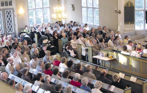 Årsfestens program TORSDAG 28 JUNI Dagsvärdar: Edny Fors & Isa Klemets 18.00 Festkansliet öppnas i församlingshemmet. 19.00 20.15 INLEDNINGSFEST I TERJÄRV KYRKA.