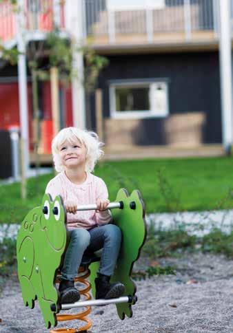 C41R C42R Hus E (2 våningar) UC Kantstöd E21S E22S C41S C42S Hus D Kvartersskiss BOKLOK SOLBACKA F Asfalt räs/marktäckande växter Häck F Förråd