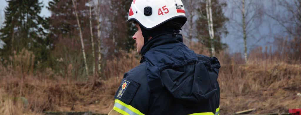 Brandman Henrik Jonasson deltar vid en övning på förbundets utbildningsoch övningsanläggning Nothemmet.