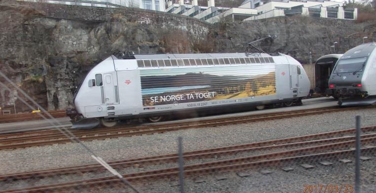 och vi stannar på ett tiotal stationer.