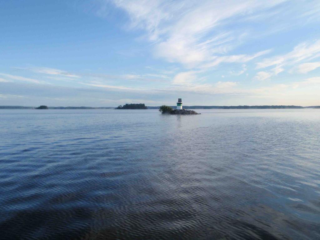 Galten förser större delen av Mälaren med gös under höst-, vinter- och vårfisket (Fiskeriverket 2006). Vattenområdet är grunt och näringsrikt och i allmänhet grumligt.