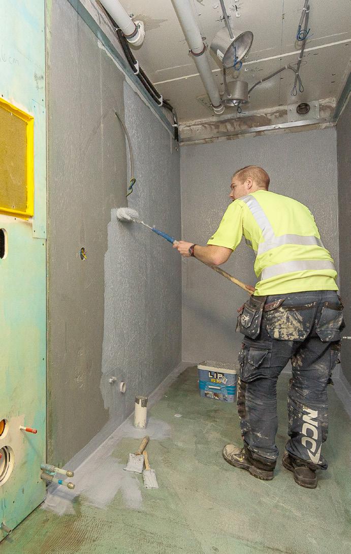 OM STAMBYTE STAMBYTE MEDFÖR RENOVERING Anledningen till ett stambyte är i första hand att eliminera risken för kostsamma vattenskador som uppkommer på grund av att avloppsstammarna och