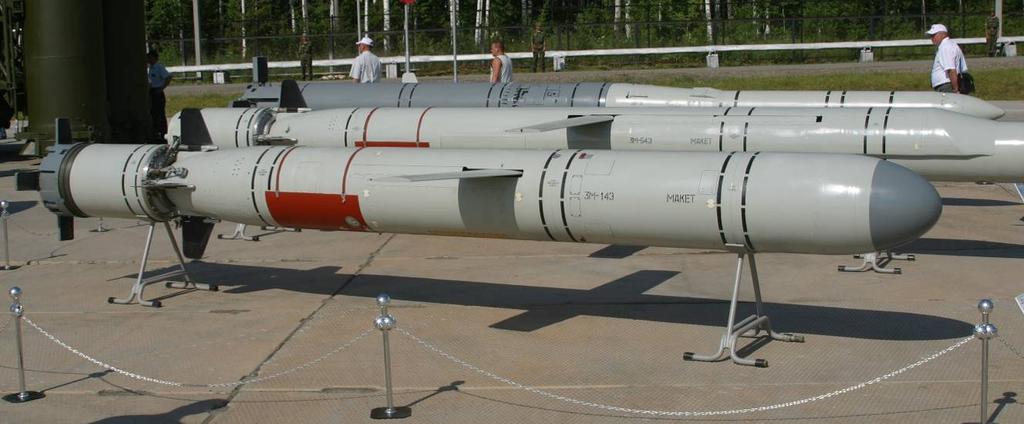 Markmålsrobot 3M-14E1 från Novator (Ryssland) Novator erbjuder via Rosoboronexport en modifierad markmålsrobot till de marina robotsystemen Club-S och Club-N.