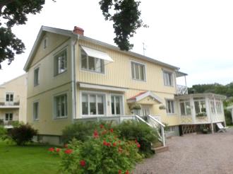 Överlåtelsebesiktning Kärret 3 Stensövägen 89, 392 47 Kalmar Oskarshamn 2017-07-31 Kenneth Åverling Besiktningsbolaget Sydost AB Företaget innehar