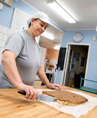 För att ska skapa en hållbar organisation är det viktigt med ett rimligt antal medarbetare per chef. Måttet antal medarbetare per chef måste också kunna se olika ut beroende på verksamhet.