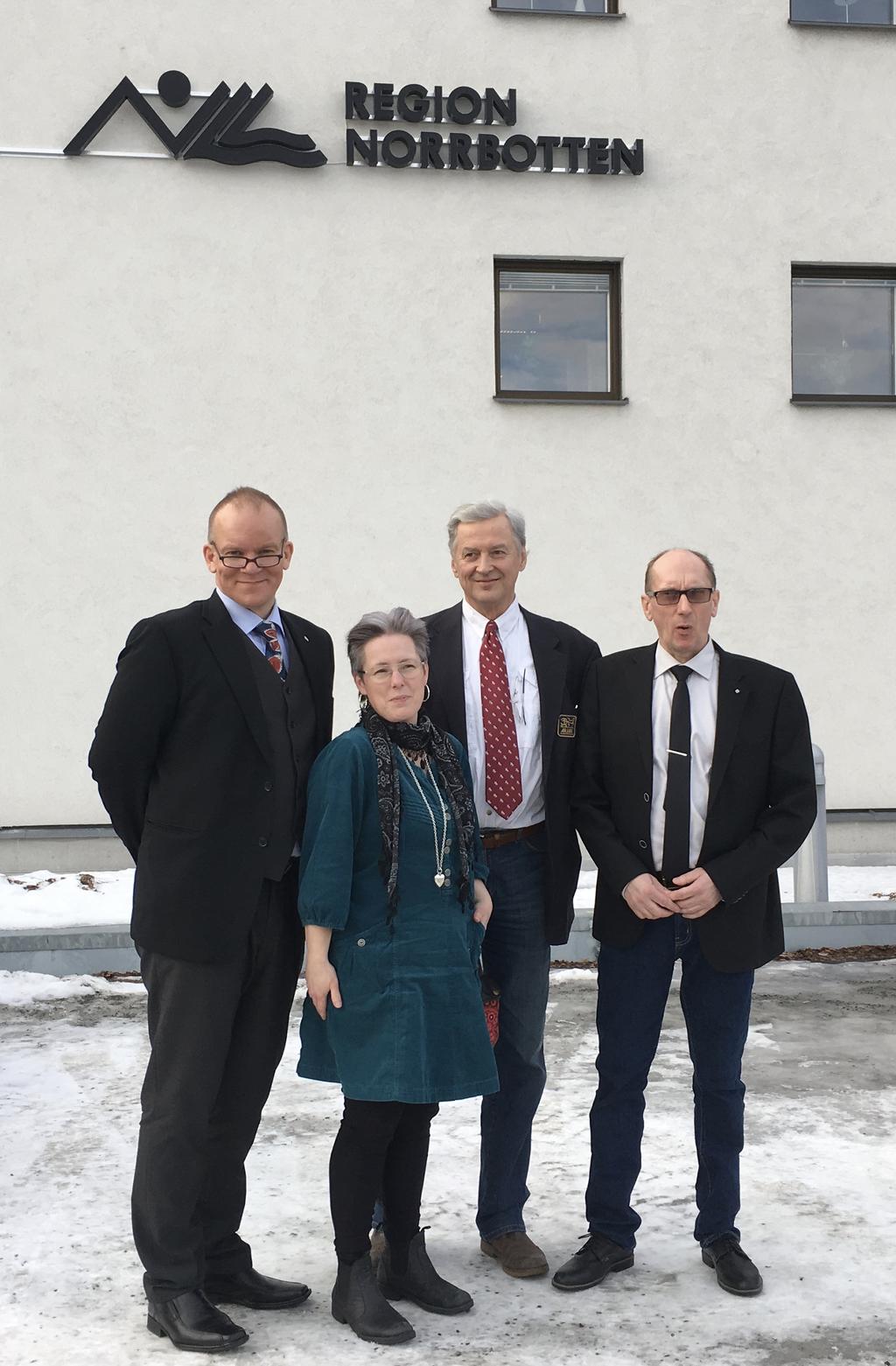 Centerpartiets regiongrupp. 2014-2018. Lars-Åke Mukka, ledamot av regionstyrelsen, gruppledare.