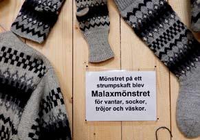 Där ser man bra hur klädedräkten och modet förändrats under 100 år!