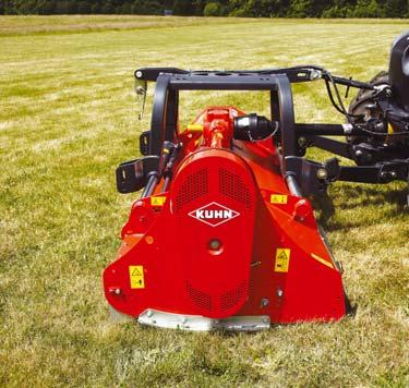HÖGPRESTERANDE ROTOR Rotorns spiralformade konstruktion garanterar perfekt sugförmåga och jämn spridning över marken bakom rotorn.