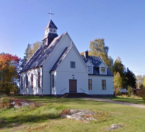 En byggnad som, förutom ändrat fasadmaterial, har en välbevarad karaktär med flera ursprungliga komponenter. Gårdskärs kyrka. Fotografier från 1962 (t.v.) 