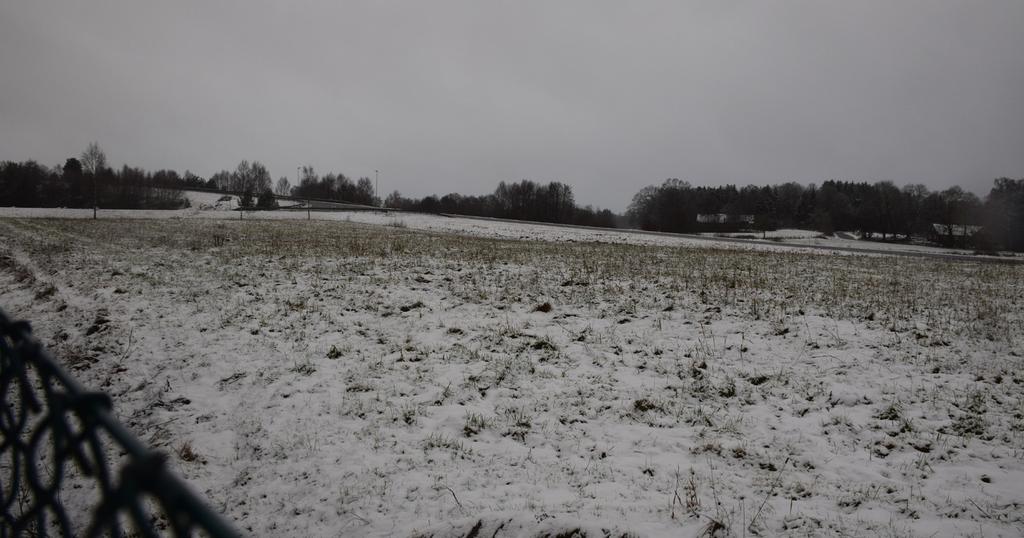 Planförslag Områdets disposition/sammanfattning Detaljplanen föreslår markanvändning för industriändamål. Inom detaljplanen finns möjlighet att upprätta parkering på kvartersmark.