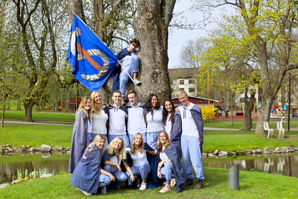 Grattis och välkommen! Först och främst vill vi gratulera dig till att ha kommit in på Läkarprogrammet på Medicinska fakulteten i Linköping. GRATTIS!