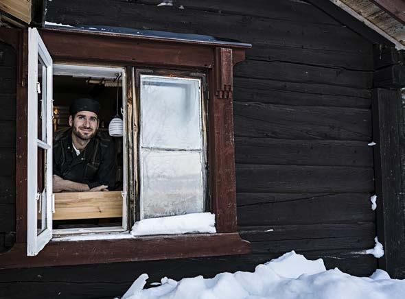 dagar är hon lite avundsjuk på mig som får stanna i Grövelsjön, medan hon måste åka till jobbet i Idre.