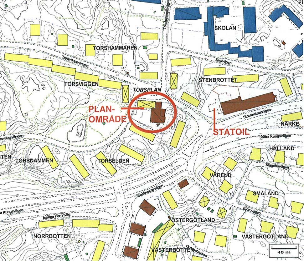Vid bensinstationen säljs bränslen i form av bensin, diesel, E85, samt gasol (styckegods). Den maximala storleken på gasolflaskor som hanteras på den aktuella stationen är P19.
