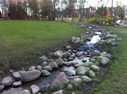 Där markslaget är gynnsamt infiltreras dagvatten ner i jordlagren.