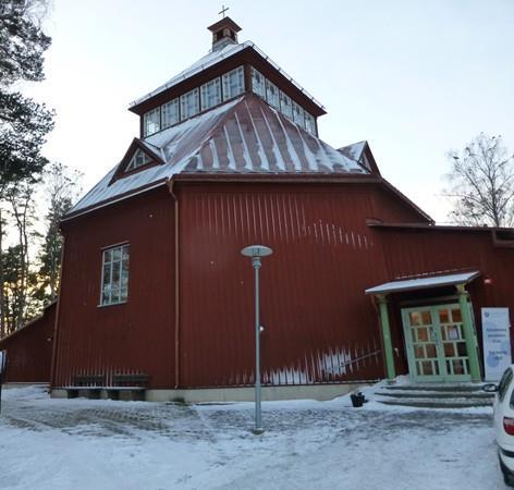 GOD JUL och GOTT NYTT ÅR! Vi träffas åter måndag 21 januari kl 13.30 i S:ta Birgittakyrkan Fritidsaktiviteter Mån 09.00 Promenad. Vi träffas vid posthörnan för ca 1 tim promenad. Ingen anmälan.