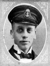 Tillsammans med sin hustru Hilma Alida fick de 8 barn, varav ett föddes under tiden på Svangen. Arnold Wilhelm Appelgren stannade nästan i ett år som tf fyrbiträde.