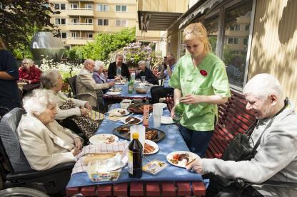 Privata medel Alströmerhemmet vård- och omsorgsboende Om du vill finns det möjlighet att deponera dina privata medel.