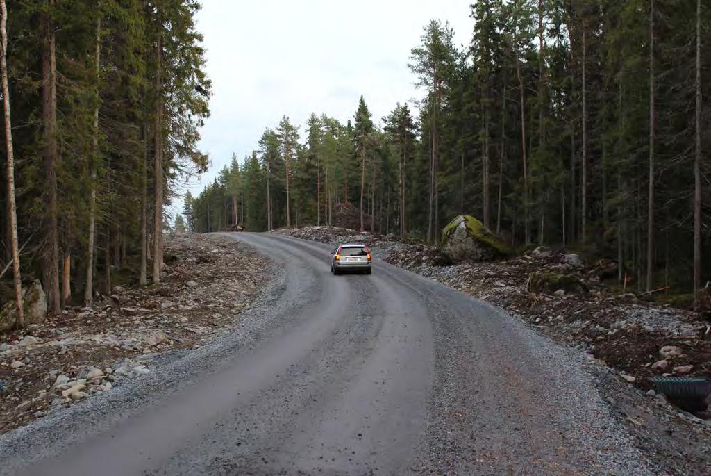 26 (99) Mikonkeidas vindkraftspark FCG DESIGN OCH PLANERING AB 5.1.3 Vägnät För byggandet av vindkraftverken behövs ett vägnät som kan användas året runt.