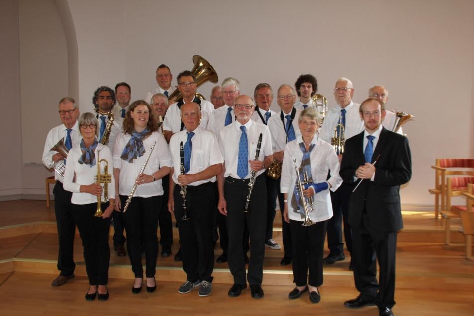 Nils-Olof Bergström. Musikkåren framträder i år med eget framträdande i anslutning till Fyrverkerifestivalen. Sennan Brass Band är en fristående musikförening, som repeterar tisdagar kl. 19.00-21.