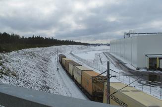 De största godsflödena utgörs av systemtåg (godståg där alla vagnar har gemensam utgångspunkt och destination). Inom det aktuella området sker godstransporter idag främst på väg.