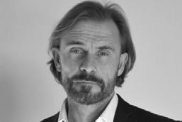 Sedan 1990 är Lars verksam som pr-konsult. År 1999 grundade Lars pr-byrån Perspective Communication AB med flera uppdrag som IR-, PR- och presschef för både noterade och onoterade bolag.