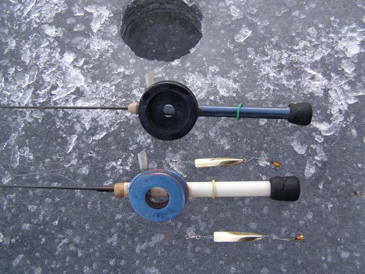 Helst sätter jag på en 10:ans garnkrok med orange garn, svart botten och en lysprick. Denna kombination har fungerat bra för mig.