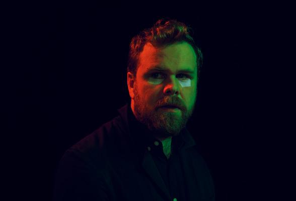 Lasse Siggelin Fredag 27 juli, kl 19:30, Snäckan Ord och många visor. En kväll i visans tecken. Lasse sjunger egna sånger om tro och vardag, där de flesta kan känna igen sig i texterna och tankarna.