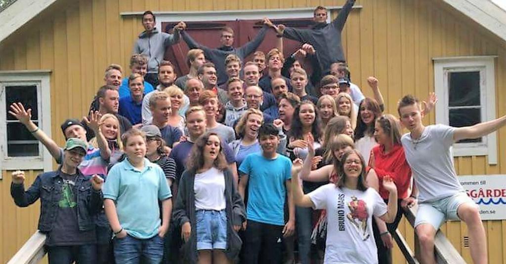 Fin gemenskap på Härnösandsveckan Härnösandsveckan är en trevlig upplevelse för alla stammande ungdomar mellan 13 och 25 år.