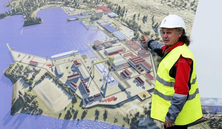 Målsättningen är att bygga upp kompetens för tillverkning och så småningom även konstruktion av offshoreanläggningar och kvalificerade olje- och gastankers.