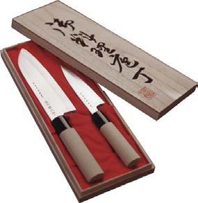 Satake - Med kvalité som tradition! Ända sedan samurajsvärdens tid har dom vassaste knivarna kommit från Japan.