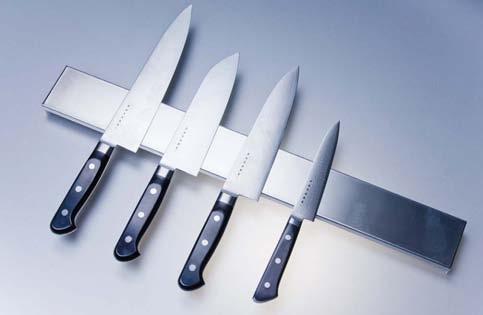 SATAKE Knivlist i rostfritt stål Magnetlist i rostfritt stål.