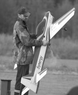 Förbundsmöte 0 9 Konstflyg (FA/FP) Konstflyg har under året företrätts i VO Elit av grenspecialist Ingmar Svensson (MFK Linköpingseskadern).