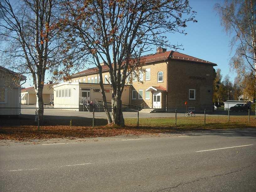 Kvalitetsarbete i skolan Gäller för verksamhetsåret 2011-2012 Skola Nybyskolan f-6 och Fritids Skräddaren