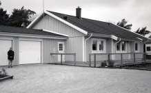 Förr i tiden - sockenvandring del 14 Bengt Eliassons dokumentation Så minns jag bebyggelse och folk i Tingstäde mellan åren 1925 och 1935 började på väg 148 från Lokrume mot Tingstäde.
