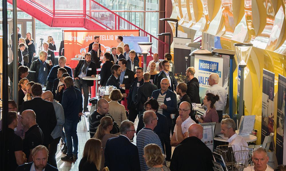 16:35 Nyheter om ekodesign och energieffektiv belysning Christofer Silfvenius, belysningsspecialist, Energimyndigheten Peter Bennich, senior rådgivare inom belysning på avdelningen för