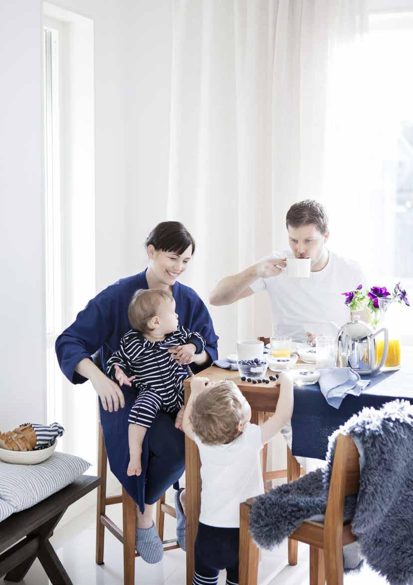 Vi bygger hus som tål livet Vi vet att en bra hemkänsla är något av det viktigaste som finns. Det är hemma som familjemiddagar, fester, fredagsmys och långa sovmorgnar utspelar sig.