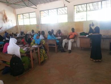 Metoden som användes var grundläggande lärometodik och träningen började i september, 2017 med 87 lärare (37 kvinnor och 50 män) och är från 12 olika skolor som leddes av Kebba Jobe,