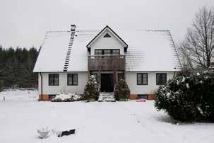 Åbarp 1:7 (Åbarp 430) Åbarp Tidigare lantbruk på gammal gårdsplats Bostadshus i 1 1/2 plan Byggår: 1977-78 Ersatte äldre torp som brändes när det nya huset skulle byggas.