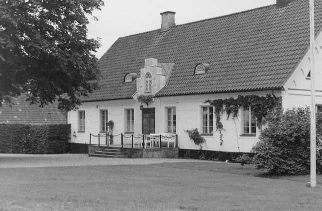 Gunnarpsgården eller Gamlegården, Gunnarp 7:35, år 1968-69. Foto utlånat av Lena Frykman. Gunnarp Från början bestod Gunnarp av åtta gårdar numrerade 1 till 8.