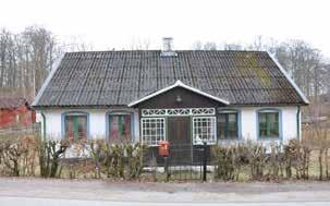 Hållplats Tjörnarp var belägen på ägorna till utsockne frälsehemmanen nr Gunnarp 2, 5 och 8.