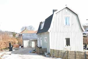 Adjunkten 4 (Hedensjövägen 2) Gunnarp Bostadshus i 1½ plan Byggår: 1925. Träkonstruktion på betongsockel. Fasaderna är klädda med lockpanel.