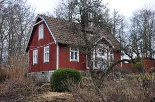 Uthus Byggår: troligtvis 1924 K-3, M-3 Lärkträdet 3 ( Bokliden 7 ) Gunnarp Höjlycke Bostadshus i 1 1/2 plan. Byggår: uppgifter saknas. Träkonstruktion på naturstensgrund.